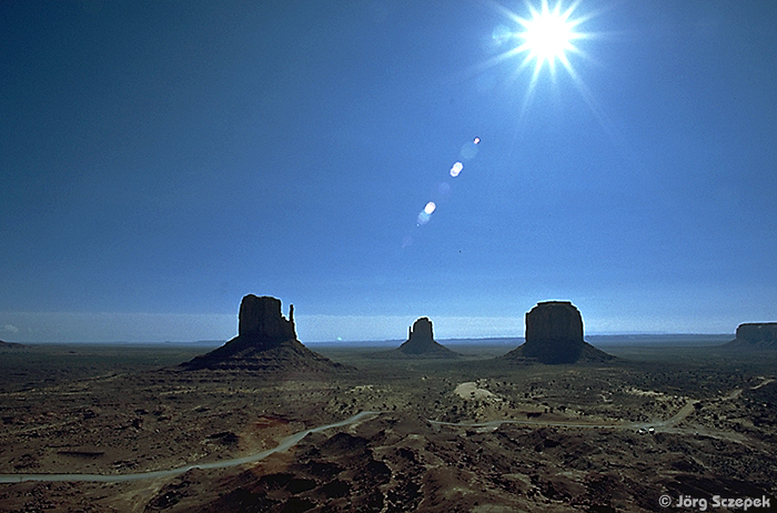 Monument Valley, Die Zeugenberge im Tal