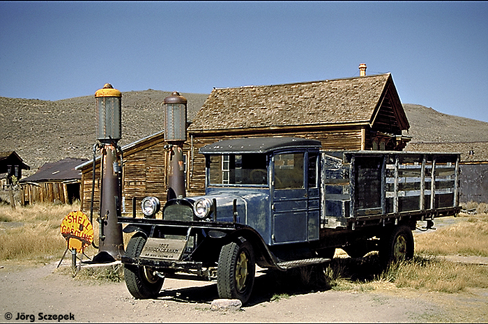 Alte Tankstelle im Freilichtmuseum Bodie SHP