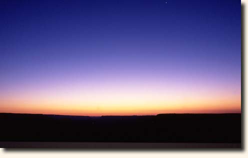 Grand Canyon NP: Abendhimmel über dem Canyon