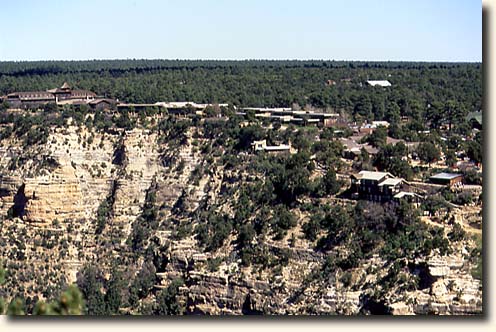 Foto des Grand Canyon Village - Coypright Joerg Sczepek Grand Canyon NP: Bright Angel Canyon