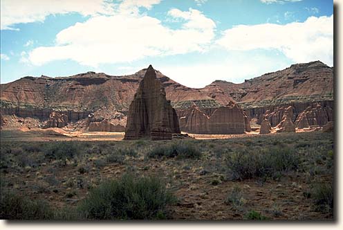 Cathedral Valley: Lower Cathedral Valley