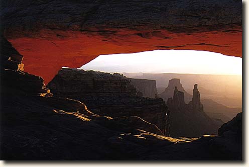 Canyonlands NP: Mesa Arch