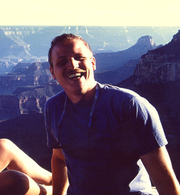 Portraet Joerg Sczepek am Grand Canyon