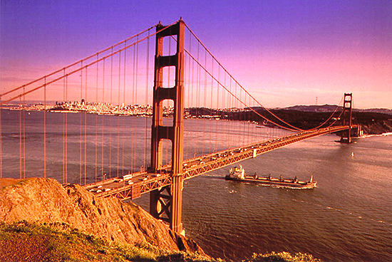 Blick von Battery Spencer auf die Golden Gate Bridge und San Francisco in der Entfernung