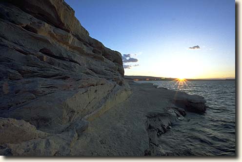 Page, Lake Powell: Beehive Rock Overlook