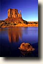 Monument Valley : East Mitten Butte und Pond